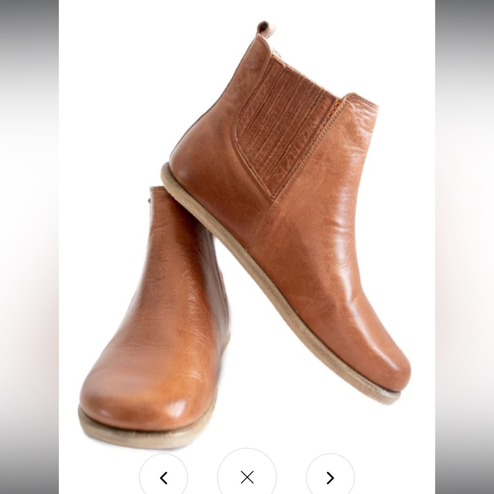 Anya’s Shop Lila Chelsea Boot